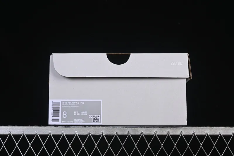 All categories Nk Air Force 1 Air Force series Nk Air Force 1 Low Air Force low-top Nike Air Force 1'07 Low Air Force 1 low-top casual sneakers IH4475-100